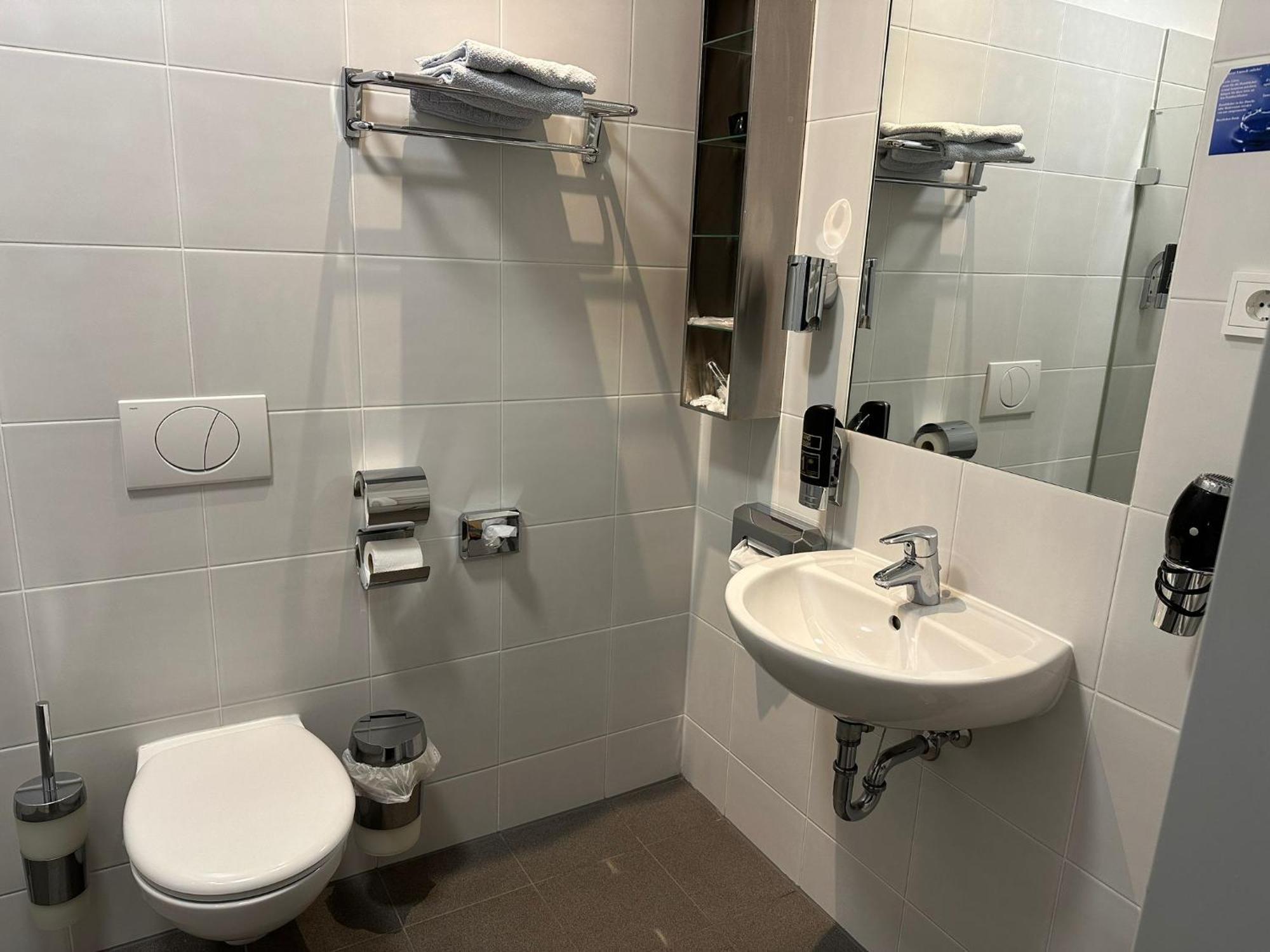 Hotel Efcannos Vechelde Ngoại thất bức ảnh
