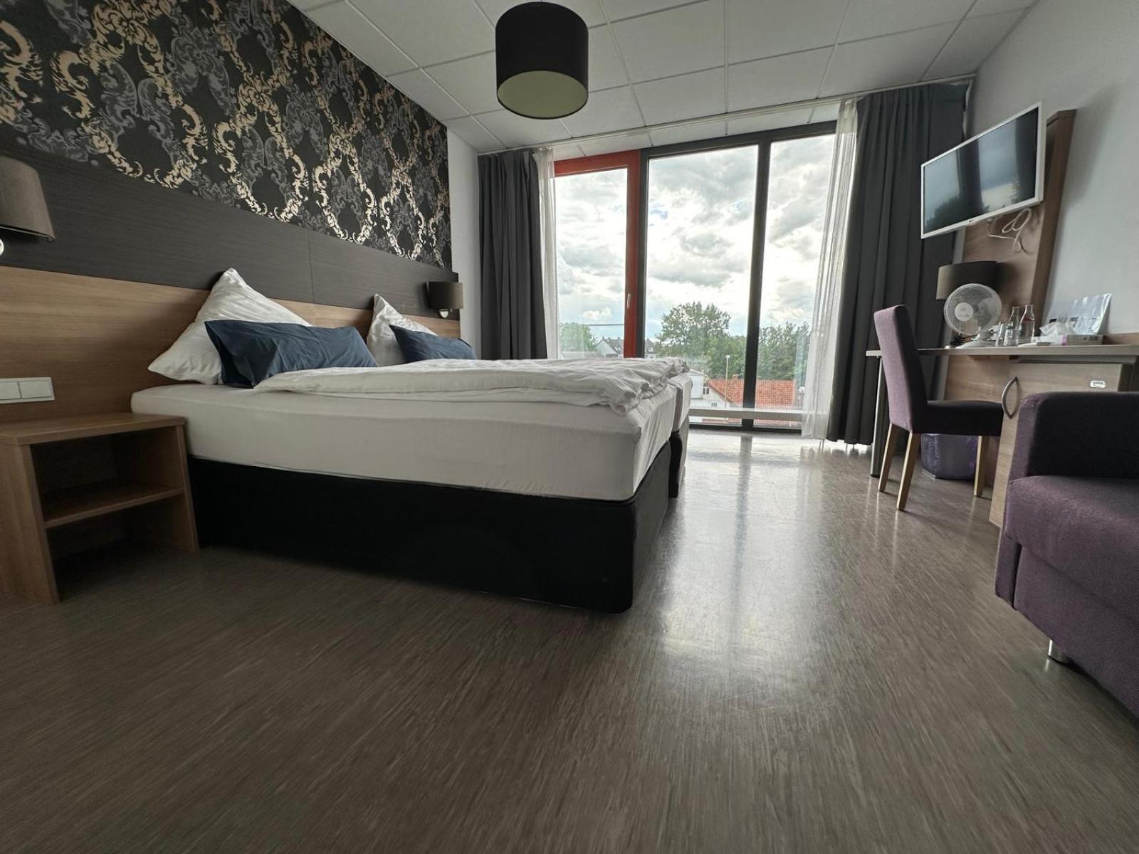 Hotel Efcannos Vechelde Ngoại thất bức ảnh