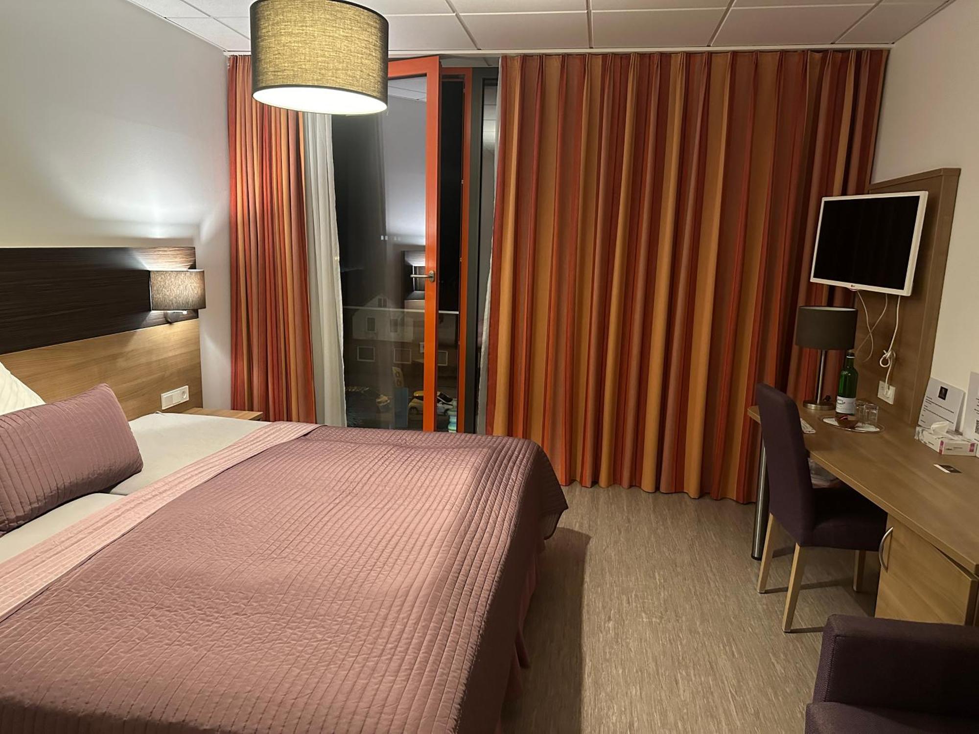 Hotel Efcannos Vechelde Ngoại thất bức ảnh